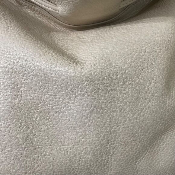 Americana by Sharif  Pebbled Leather Shoulder Bag Ivory drawstring * - Picture 5 of 16